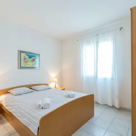 Guest house House For Rest